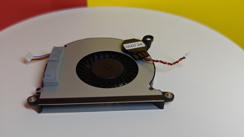 Tuxedo Nano Pro: Mini-PC mit AMD Ryzen und Tuxedo OS
