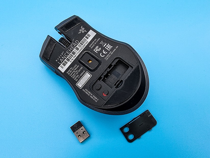 Idealerweise lässt sich der USB-Empfänger innerhalb einer Wireless-Gaming-Maus verstauen.