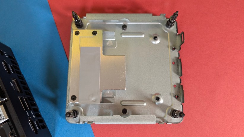 Geekom Mini IT15 – Bilderstrecke