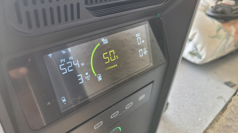  Stromspeicher mit 1 bis 6 kWh, auch als mobile Powerstation nutzbar