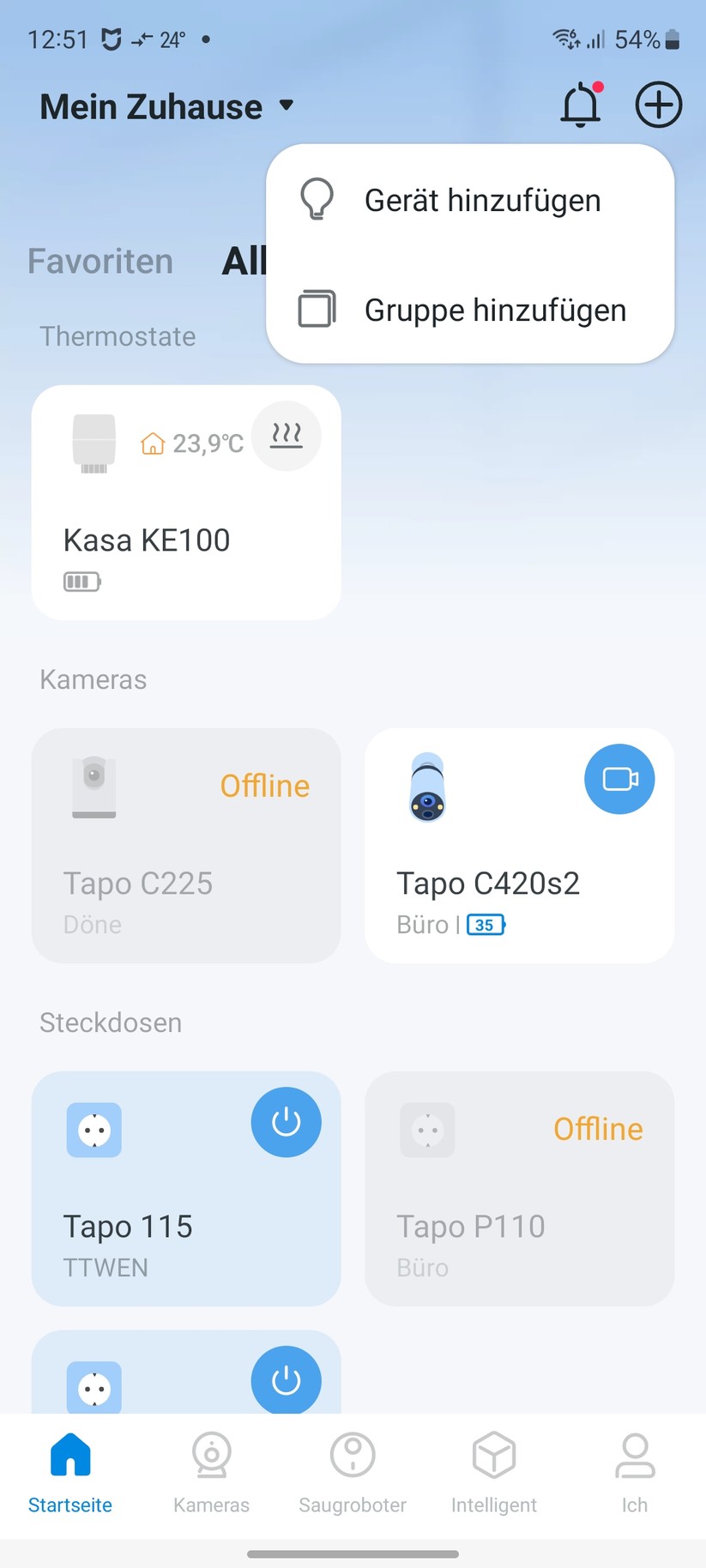 TP-Link C425: Das Set-up der Überwachungskamera erfolgt mit der Tapo-App, für die allerdings ein Konto erforderlich ist. Die App informiert dabei nicht nur die Funktionen der C425, sondern gibt auch Tipps zum Aufstellort.
