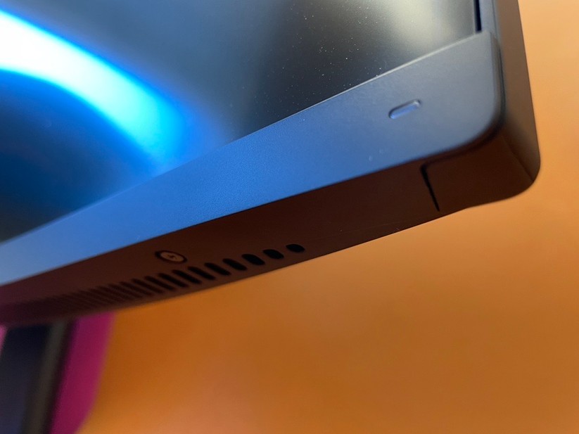 Die Tasten könnten besser verarbeitet sein. 