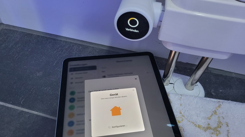  Dank Matter und Thread ist das smarte Heizkörperthermostat kompatibel mit vielen Smart-Home-Zentralen.