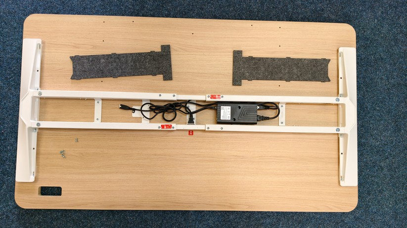 Yaasa Desk Pro