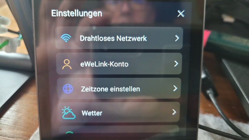 Sonoff NSPanel Pro: 4-Zoll-Touch-Display zur Steuerung von Smart-Home-Komponenten