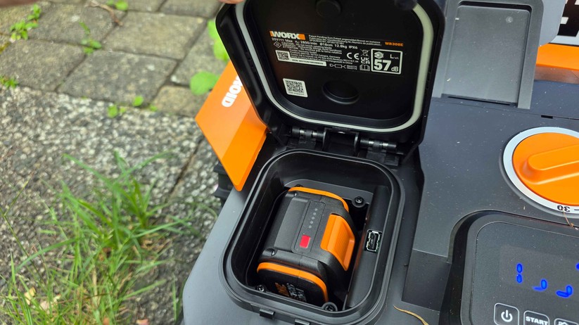 Worx Landroid Vision Cloud WR308E - Bilder
