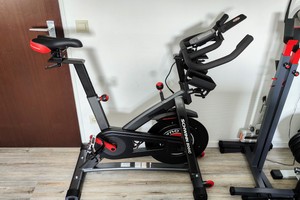 Indoor Cycle Schwinn 800IC im Test