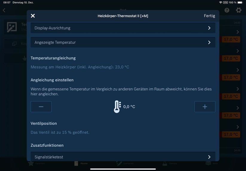 Die Bosch Smart Home App ist auch für Tablets optimiert. Sie ist übersichtlich und lässt sich in der Regel leicht bedienen. Etwas umständlich ist allerdings, dass man das Thermostat nicht auf der Geräteseite ein- und ausschalten kann. Stattdessen muss man dafür den Klimamanager und die Option Heizpausen & Kühlen verwenden.