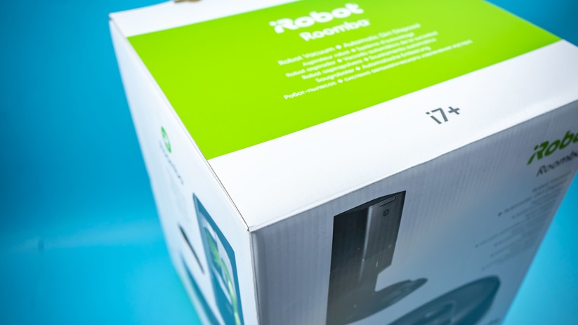 Verpackung des iRobot Roomba i7+