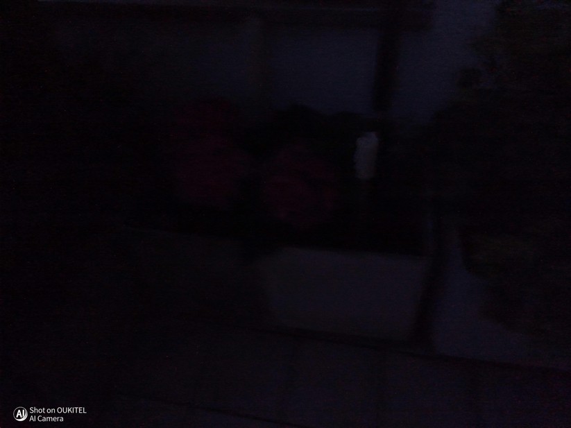  Hauptkamera bei Nacht