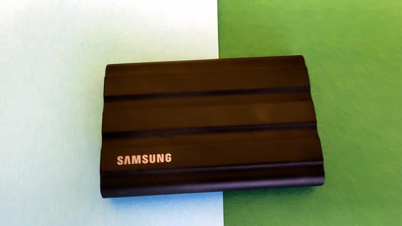 Samsung Portable SSD T7 Shield