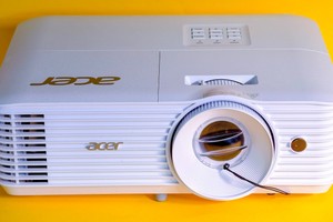  scharf, farbenfroh & richtig hell