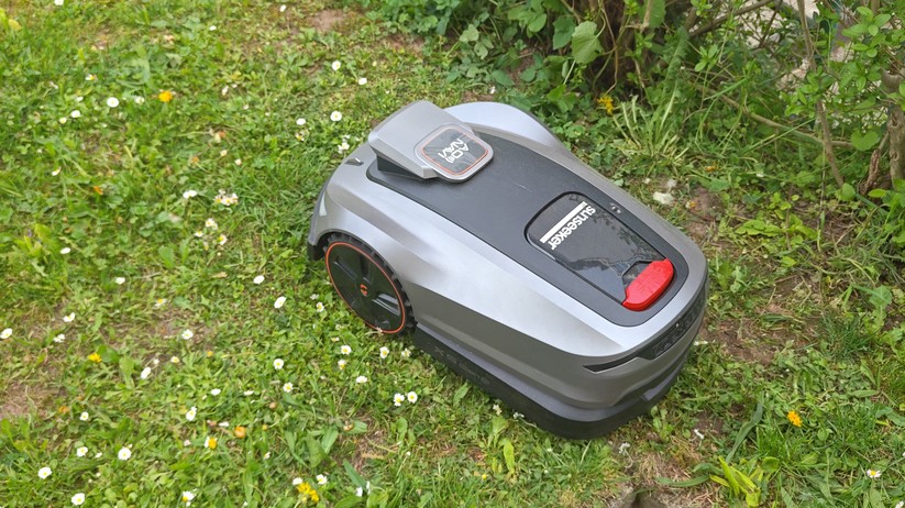 Sunseeker X5 Gen2: RTK-Mäher bis 2000 m², Randmesser, 22 cm Schnittbreite