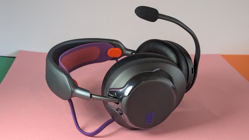 JBL Quantum 950 - Bilder  