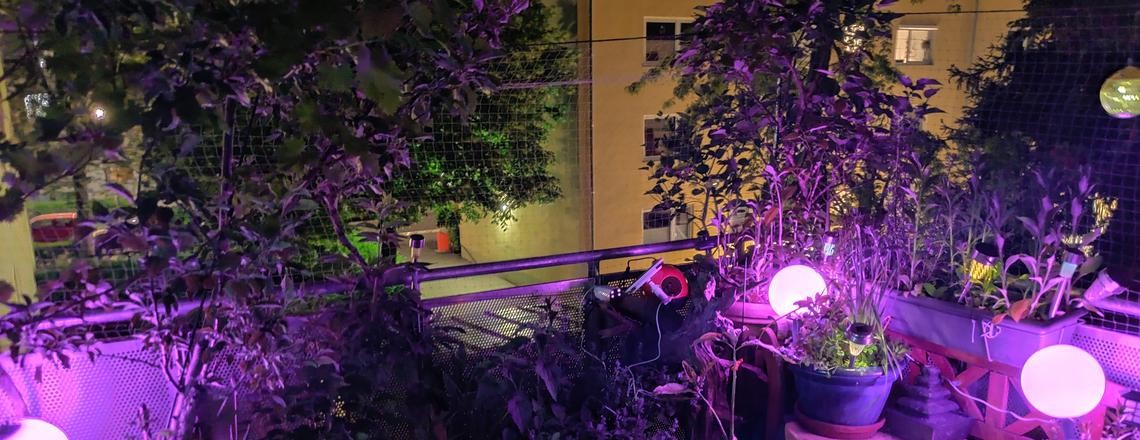 Innr Outdoor Smart Globe Light Colour (OGL 130C)