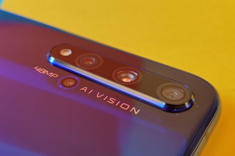 Der Kamera des Honor 20 fehlt das Teleobjektiv des Pro-Modells.