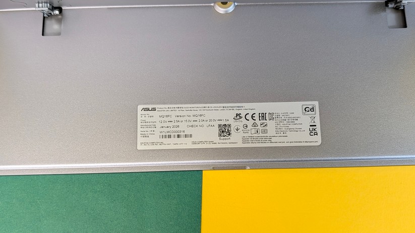 Asus Zenscreen OLED MQ16FC – Bilderstrecke