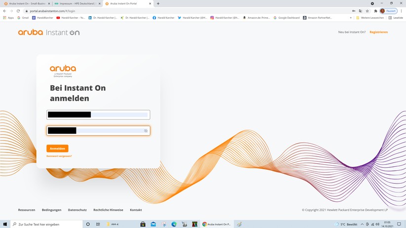 Nun wechseln wir auf den großen PC-Monitor, und loggen uns in das neue Aruba-Konto ein, das wir zuvor auf dem Smartphone erstellt haben.