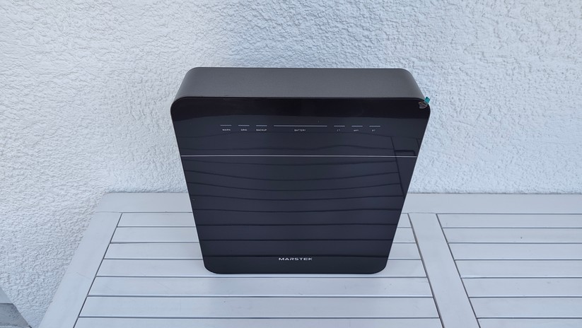 Marstek Venus E: Günstiger AC-Speicher mit gut 2 kWh und Notstromsteckdose mit 1,5 kW