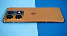 Motorola Signature