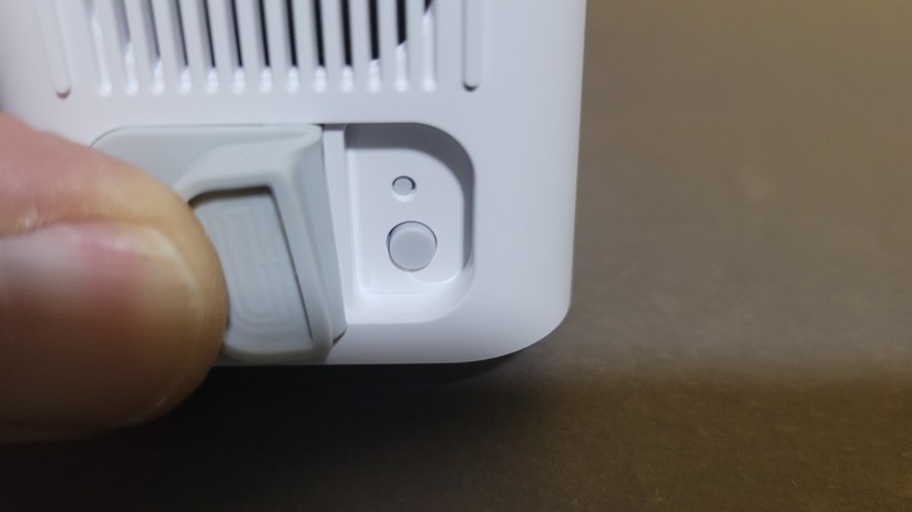 Yale Smart Outdoor Camera: Überwachungskamera mit Full-HD für außen, mit Akku & WLAN