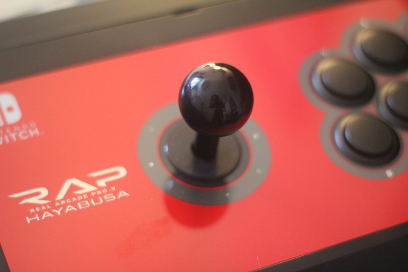 Der Hori Arcade Stick für die Switch im Detail. 