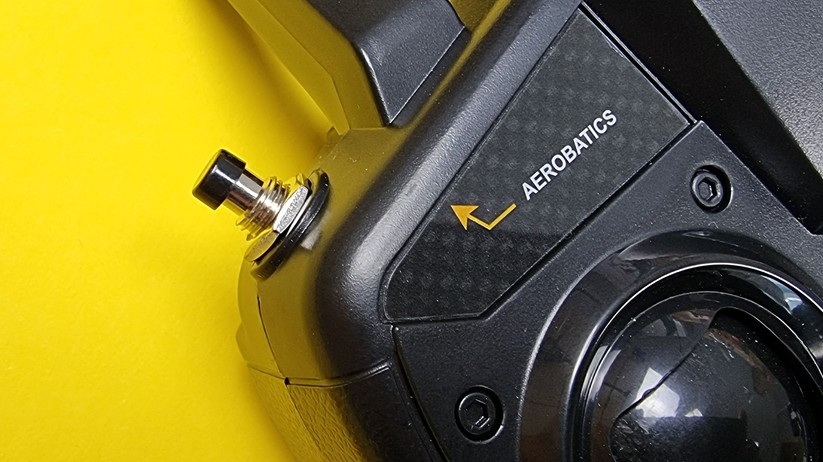 RC-Flugzeuge: F4U corsair und P51 Mustang