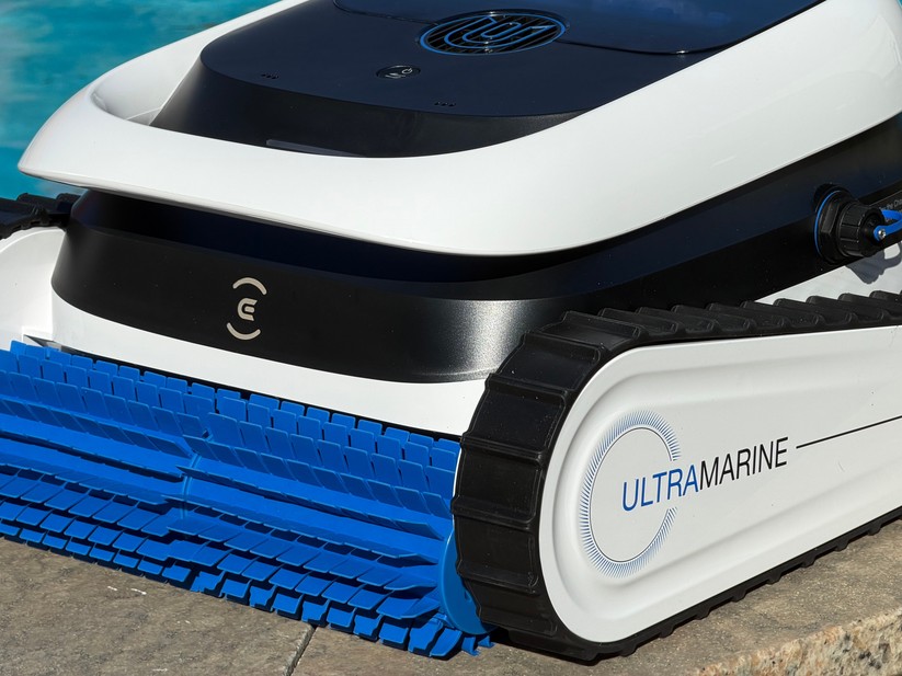 Ecovacs Ultramarine P1