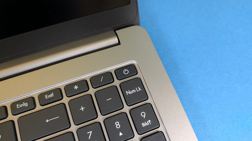 Asus Expert Book PM1 – Bilderstrecke