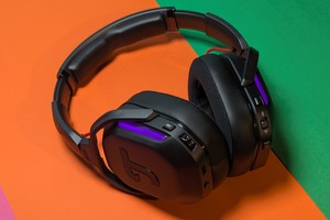 Teufel Cage Pro im Test: Gaming-Headset mit Bluetooth & Funk gegen heiße Ohren
