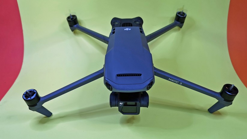 DJI Mavic 3
