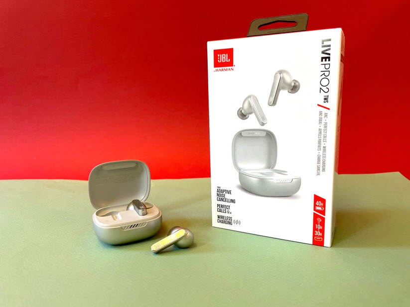 JBL Live Pro 2 mit Verpackung
