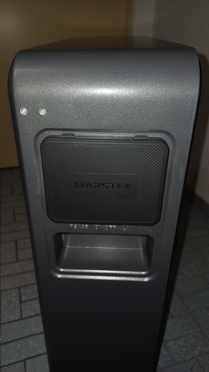 Marstek Venus E 3.0 im Test: Der AC-gekoppelte Stromspeicher mit 5,12 kWh und 2,5 kWh Leistung unterstützt eine dynamische Einspeisung mithilfe eines Smart Meters.