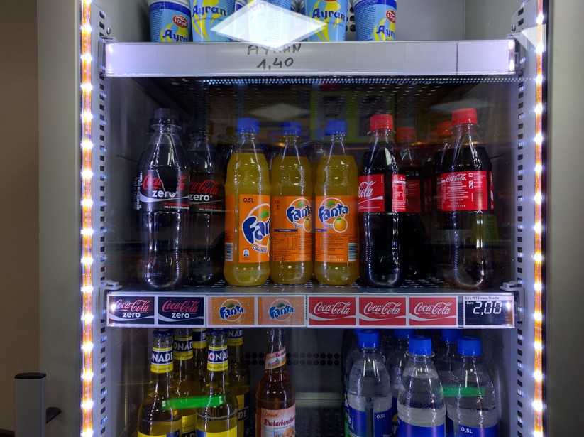 Google Nexus 5X (artificial light)