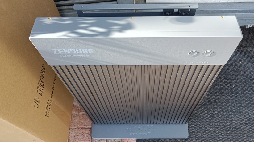 Zendure AIO 2400