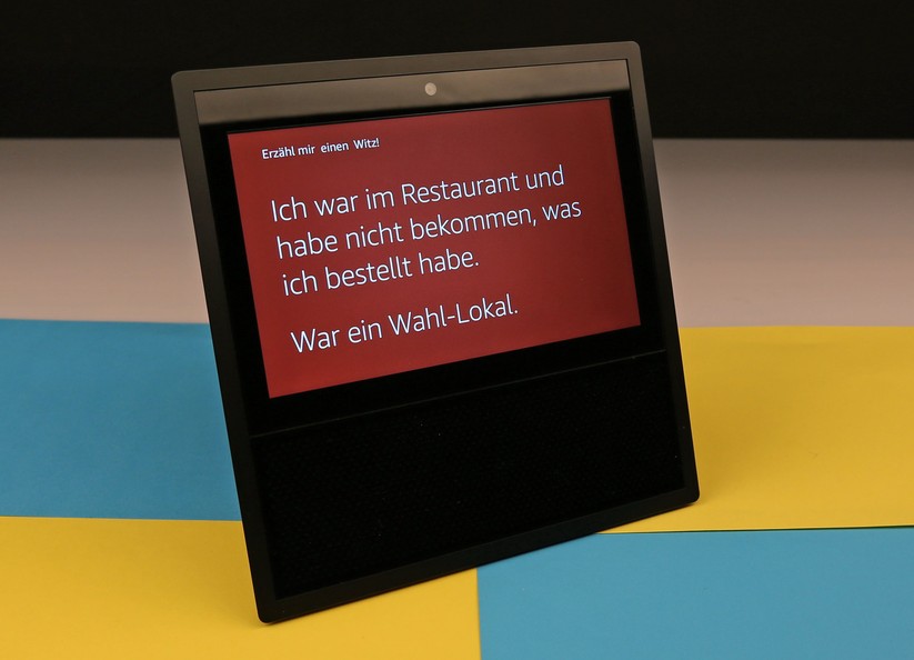 Alexa erzählt auch Witze; Diese sind aber nicht immer lustig.
