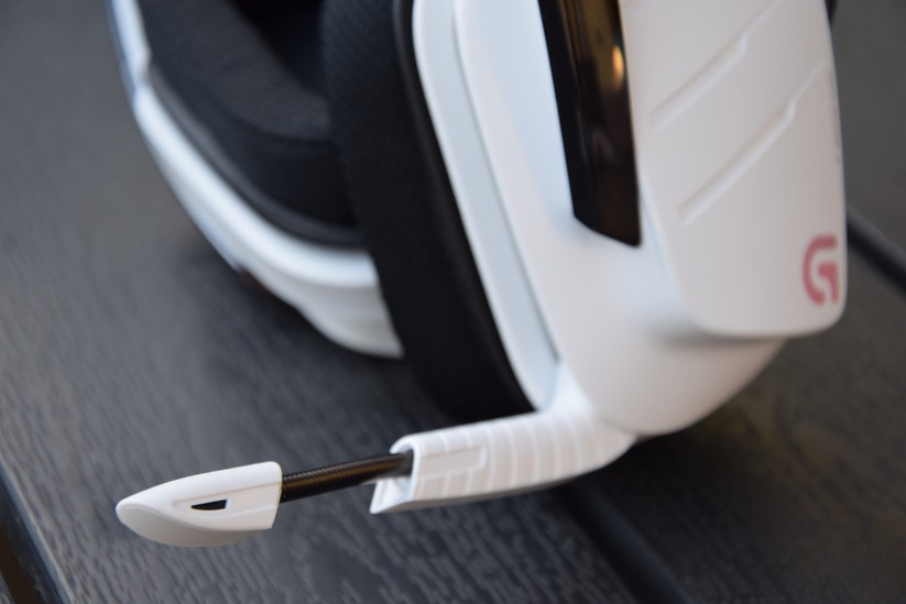 Das Mikrofon überträgt Sprache klar und verständlich. 