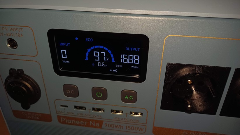 Bluetti Pioneer Na im Test: Kälteresistente Powerstation mit Natrium-Ionen-Akku mit 1500 W und 900 Wh