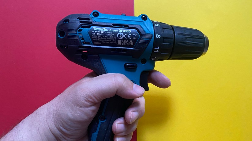 Makita DF333DZ