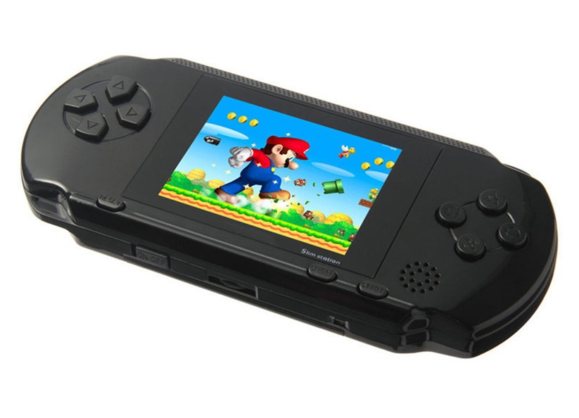 Mobile Retro-Konsolen gibt es in vielen unterschiedlichen Designs. 