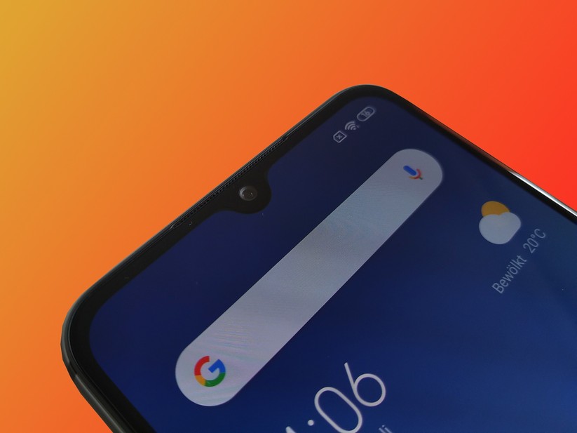 Das Xiaomi Mi 9 SE kommt mit Tropfen-Notch.