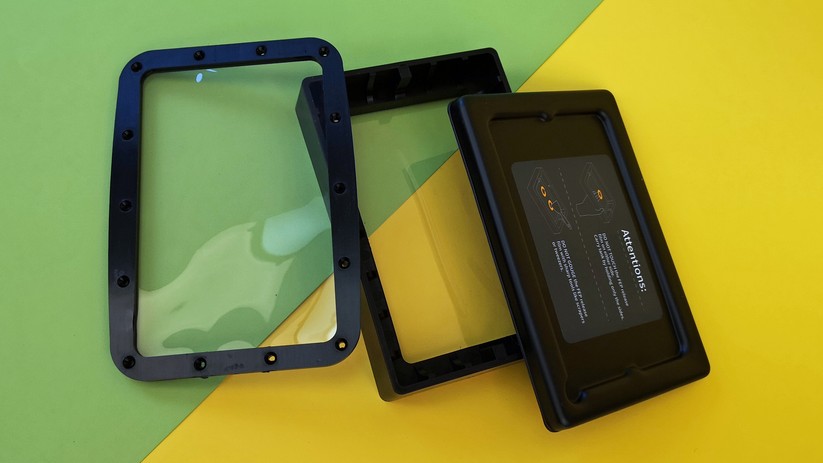 FEP-Folien gibt es einzeln, zusammen mit einem Rahmen oder fest verbaut in Kunststofftanks.