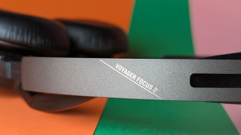 Poly Voyager Focus 2 UC - Bilder