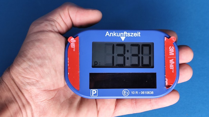 Parkscheibe mit Solar von Lescars