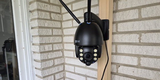 Instar IN-9820 4K: 4K-Auflösung, motorisches Schwenken und Neigen, optischen 5-fach-Zoom, lokale Speicherung, Weboberfläche und breite Smart-Home-Anbindung 