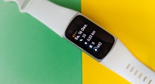 Fitbit Charge 6