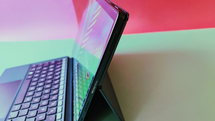 ASUS Vivobook 13 Slate OLED