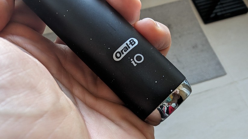 Oral-B iO Series 10