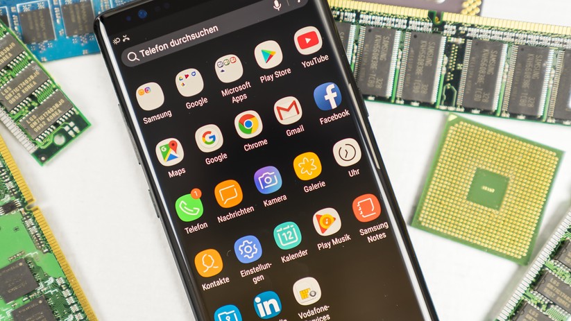 Das Galaxy Note 8 besitzt ein 6,3 Zoll großes HDR-Display mit einer hohen Auflösung von QHD+.