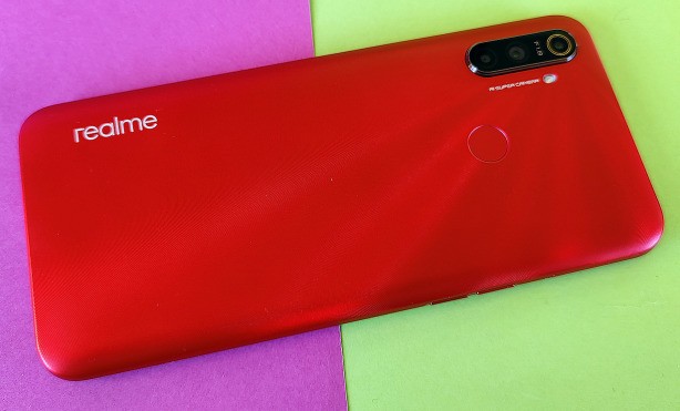 Realme C3 im Test: Schnäppchen mit doppelter Power